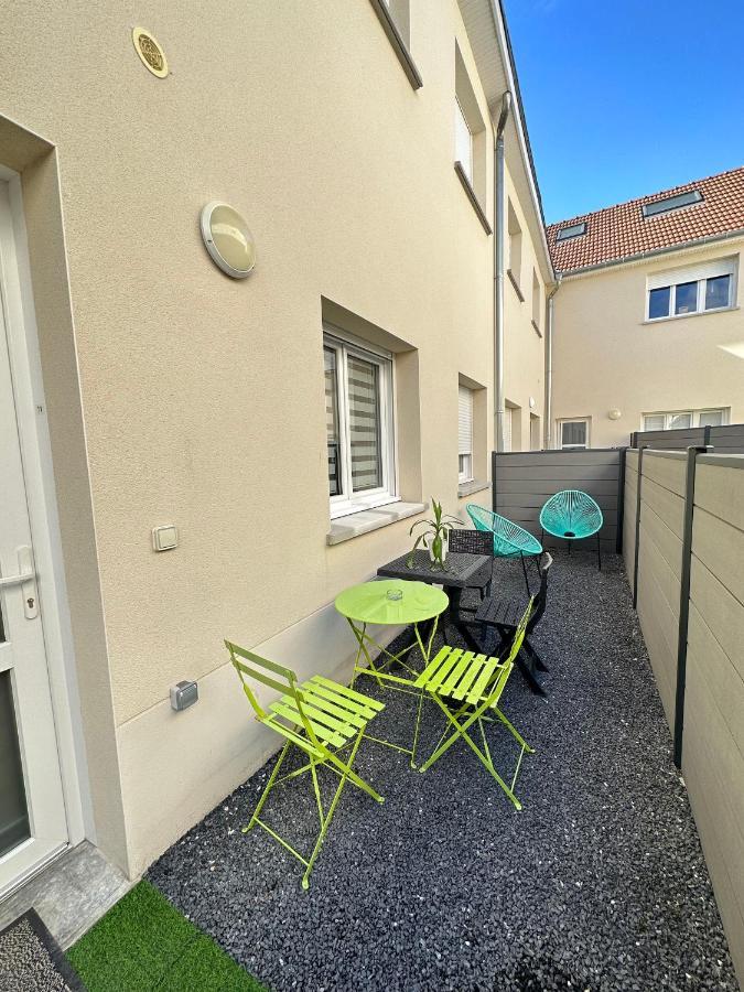 شقة رانس  في Le Remois - Parking - Cour Privative - Wifi المظهر الخارجي الصورة